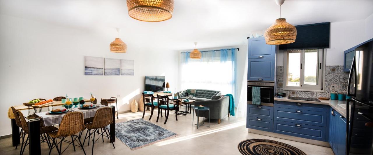Argaman Beach Apartment Acra Exterior foto