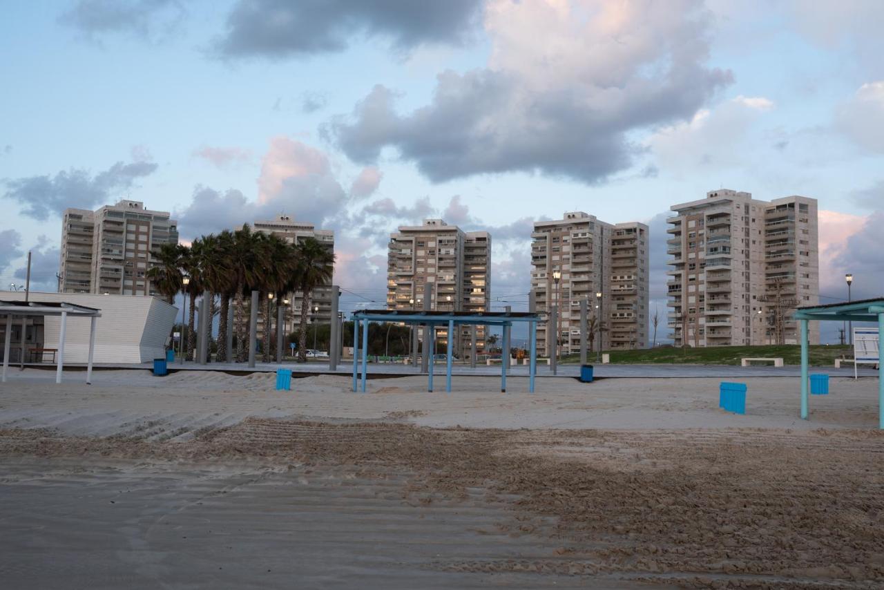 Argaman Beach Apartment Acra Exterior foto
